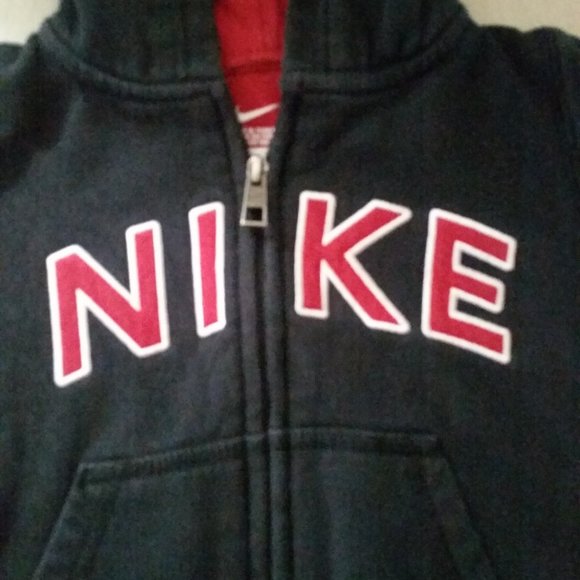 Nike black and red hoodie - Picture 2 of 3